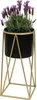 A potted lavender plant on a gold geometric stand. Anteprima dell’immagine prodotto