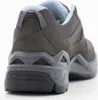 A close-up rear view of a grey hiking shoe against a white background. Voir les images du produit