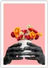 Poster - Poster ohne Rahmen - Schwarz Hände Blumen - 70x100 Produktbild-Vorschau 1