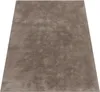 A rectangular rug with a textured, mottled brown and gray surface is shown from a slightly elevated angle against a white background. Voir les images du produit
