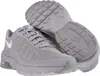 A pair of grey Nike Air Max Invigor shoes are shown against a white background. One shoe is upright, showing the side and laces, while the other is angled to display the sole. Produktbild-Vorschau