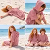 CalmyBEACH Frottee Badeponcho Kinder Bademantel  - Altrose Produktbild-Vorschau 4