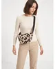 reisenthel moonbag S Umhängetasche Teddy Leo Cream  GS6071 Produktbild-Vorschau 17