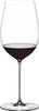A clear studio shot of a wine glass filled with red wine. Náhled obrázku produktu