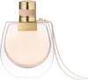 A studio shot of a Chloé Nomade Eau de Parfum bottle. Anteprima dell’immagine prodotto