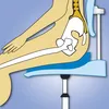An anatomical illustration showing a person sitting on a blue seat cushion with a wedge shape. Produktbild-Vorschau