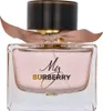 A close-up front view of a Burberry My Burberry Blush Eau de Parfum bottle. Anteprima dell’immagine prodotto