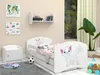 A child's bedroom with a bed, toys, and decorations. Produktbild-Vorschau