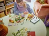 LEGO Friends Plantencafé en bloemenkraam - Speelset met 4 Productafbeelding-voorbeeld 19