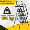 A black stepladder with dumbbells on its steps, set against a yellow and gray background with text highlighting its features. Anteprima dell’immagine prodotto