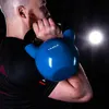 Knv08 blauwe kettlebell van gietijzer met vinylcoating, HMS Productafbeelding-voorbeeld 11