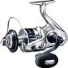 A studio shot of a fishing reel against a white background. Anteprima dell’immagine prodotto