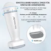 A close-up marketing image of a white microneedling derma stamp with text overlays explaining its features and usage. Produktbild-Vorschau