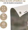 Gartenposter - 80x120 cm - Löwenjunges auf dem Stamm Produktbild-Vorschau 4