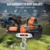 A winch is shown in a natural outdoor setting with an ATV in the background. Produktbild-Vorschau
