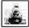 Gerahmtes Poster - Schwarzer Rahmen - Fotograf Schwarzweiß Produktbild-Vorschau 1