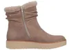 A single brown boot with a fur lining and a zipper is shown against a white background. Produktbild-Vorschau