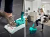 A split image showing a close-up of a mop head being stepped on and a woman using a mop and bucket in a living room. Anteprima dell’immagine prodotto