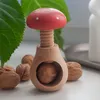 NEUSTANLO Nussknacker Set 2-teilig | Fliegenpilz Design in Produktbild-Vorschau 4