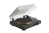A black turntable with a clear dust cover raised, set against a white background. Voir les images du produit