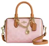 Dámská kabelka Coach Mini Rowan, crossbody, barva pudrová Náhled obrázku produktu 1