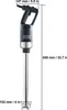 A product shot of a handheld immersion blender with dimensions indicated by lines and text. Voir les images du produit