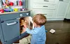 Hape Holz-Spielküche mit Zubehör - realistisches Produktbild-Vorschau 4
