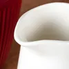Porcelanowy dzbanek na mleko z uchwytem i praktyczną Podgląd zdjęcia produktu 6