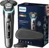 A Philips Shaver 9000 Series electric shaver and its packaging are displayed. Anteprima dell’immagine prodotto