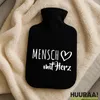 Huuraa Wärmflasche Mensch mit Herz 1,8 Liter Black Classic Produktbild-Vorschau 2