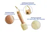 A cleaning brush with a wooden handle and a fluffy cleaning head, with callouts highlighting its features. Produktbild-Vorschau