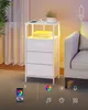 SONGMICS Noční stolek s LED osvětlením a nabíjecí stanicí, Náhled obrázku produktu 3