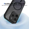 A phone case is shown being dropped onto a soft surface, demonstrating its protective qualities. Anteprima dell’immagine prodotto
