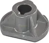 A close-up studio shot of a metal lawnmower blade holder. Anteprima dell’immagine prodotto