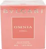 A pink box of Bvlgari Omnia Coral Eau de Toilette. Voir les images du produit