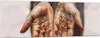 Bilder auf glas - Einteilig - Hände Strand Gold - 160x50cm Produktbild-Vorschau 1