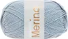 A ball of light blue yarn with a white label. Produktbild-Vorschau