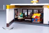 A detailed model of a Shell gas station with a shop and car wash. Podgląd zdjęcia produktu
