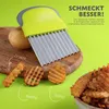 A crinkle cutter tool is shown with a potato and examples of cut vegetables. Produktbild-Vorschau
