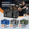 A man is sitting in a gym setting with a large gray duffel bag in front of him. Below are three smaller duffel bags in different colors: blue, gray, and green, each with a checkmark and text indicating the color and accents. Produktbild-Vorschau