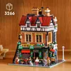 LEGO Icons Eckhaus im Tudorstil, Miniatur Haus Set für Produktbild-Vorschau 3