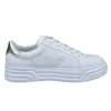 A single white sneaker with a silver heel accent is shown against a white background. Produktbild-Vorschau