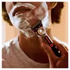 Gillette Labs, rasoio elettrico riscaldante per uomo, Anteprima dell’immagine prodotto 3