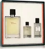 Terre D'Hermes Eau De Toilette Spray 100ml Set 3 Pieces Voir les images du produit 2