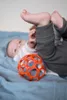 OBALL Toy Oball RATTLE 10 cm arancione 0m+ Anteprima dell’immagine prodotto 10