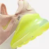 A close-up view of the heel and sole of a Nike Air Max 270 women's shoe. Produktbild-Vorschau