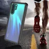 A person running on a road with a phone case in the foreground. Produktbild-Vorschau