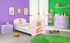 A child's bedroom with a bed, dresser, and nightstand. Anteprima dell’immagine prodotto