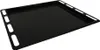 A black baking tray shown from a diagonal angle against a white background. Anteprima dell’immagine prodotto