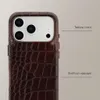 Coque arrière Selencia Croco avec MagSafe pour l'iPhone 17 Voir les images du produit 3
